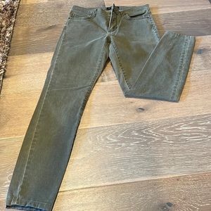 Banana Republic skinny fit size 27/4 olive green jeans